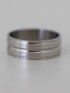 D4 7mm Men/Women Fashion Wedding Band Ring Stainless